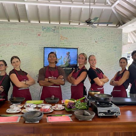 Anggrek Putih Lombok Cooking Class And Homestay Сенггиги Экстерьер фото