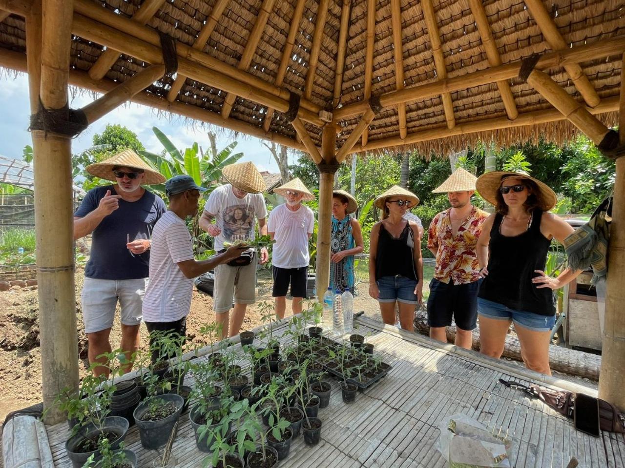 Anggrek Putih Lombok Cooking Class And Homestay Сенггиги Экстерьер фото