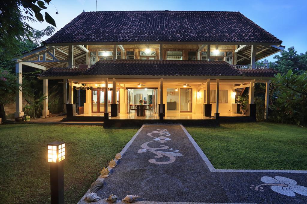 Anggrek Putih Lombok Cooking Class And Homestay Сенггиги Экстерьер фото